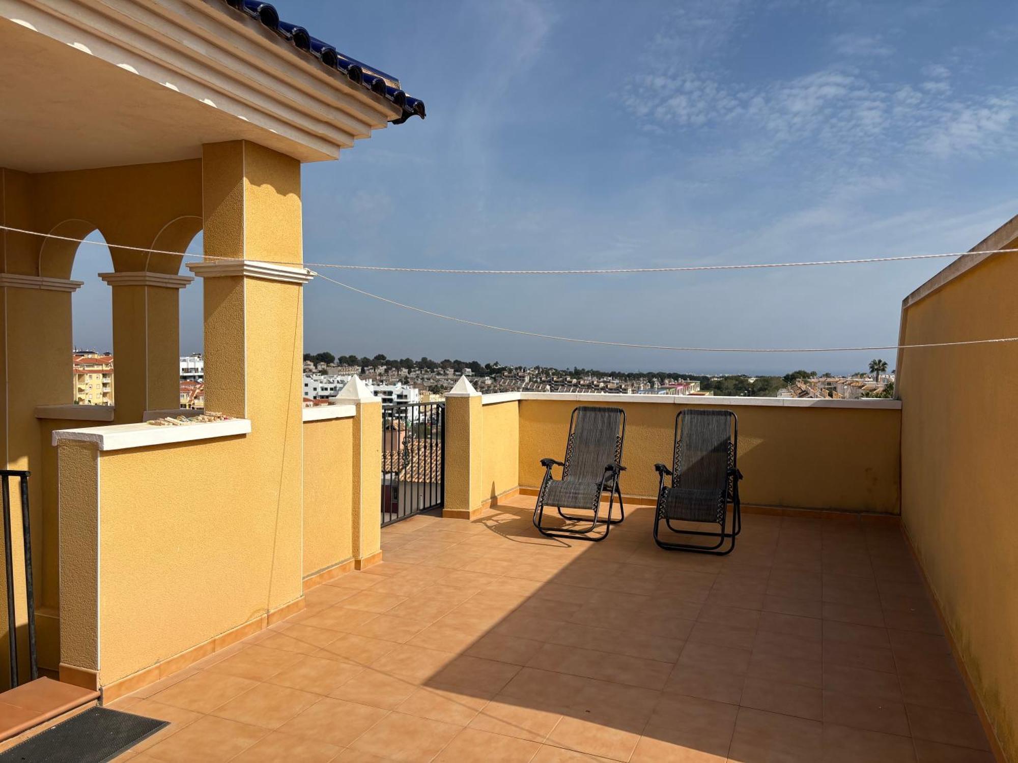 Top Floor Spacious Apartment With Roof Terrace Alicante Esterno foto